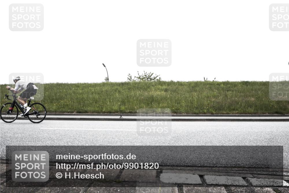 21.06.2026 - 29. Vierlanden-Triathlon H.Heesch http://msf.ph/oto/9901820 21.06.2026 09:34:55 Radfahren 26, 81, 98, 160, 231 meine-sportfotos.de