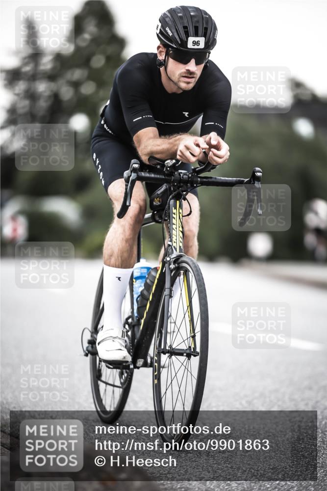 21.06.2026 - 29. Vierlanden-Triathlon H.Heesch http://msf.ph/oto/9901863 21.06.2026 10:12:23 Radfahren 96, 181, 256, 359 meine-sportfotos.de