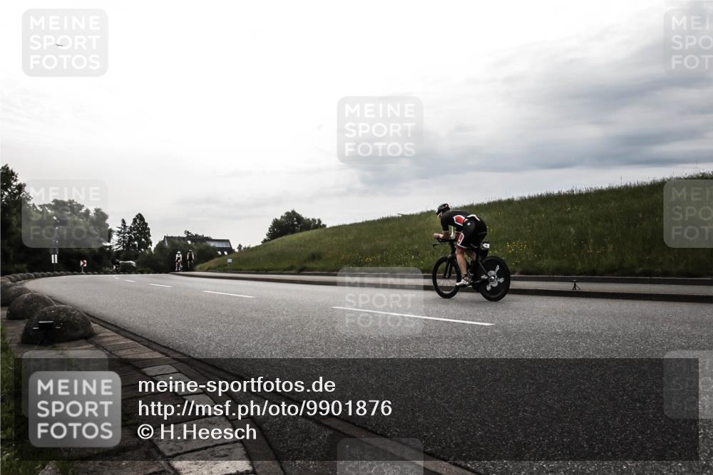21.06.2026 - 29. Vierlanden-Triathlon H.Heesch http://msf.ph/oto/9901876 21.06.2026 09:27:10 Radfahren 84, 169, 198 meine-sportfotos.de