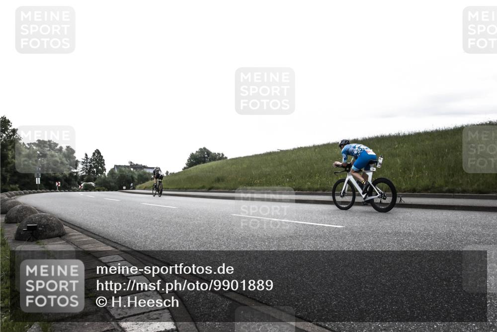 21.06.2026 - 29. Vierlanden-Triathlon H.Heesch http://msf.ph/oto/9901889 21.06.2026 09:27:25 Radfahren 56, 69, 86, 103, 130, 157 meine-sportfotos.de