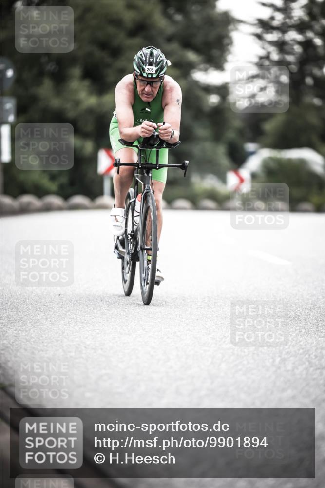 21.06.2026 - 29. Vierlanden-Triathlon H.Heesch http://msf.ph/oto/9901894 21.06.2026 09:41:34 Radfahren 146, 205 meine-sportfotos.de