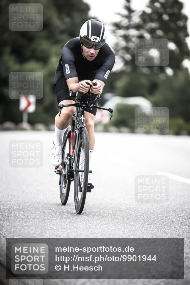 21.06.2026 - 29. Vierlanden-Triathlon H.Heesch http://msf.ph/oto/9901944 21.06.2026 09:42:20 Radfahren 26, 31, 37, 137 meine-sportfotos.de