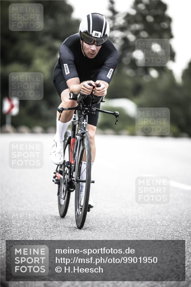 21.06.2026 - 29. Vierlanden-Triathlon H.Heesch http://msf.ph/oto/9901950 21.06.2026 09:42:20 Radfahren 26, 31, 37, 137 meine-sportfotos.de