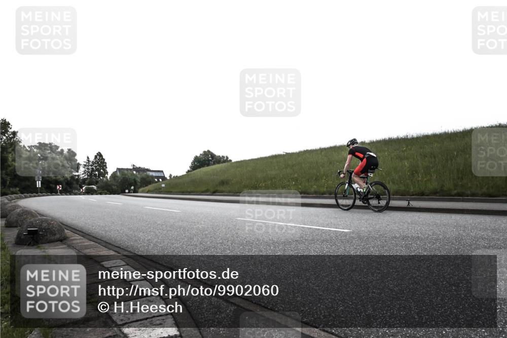 21.06.2026 - 29. Vierlanden-Triathlon H.Heesch http://msf.ph/oto/9902060 21.06.2026 09:32:21 Radfahren 1353 meine-sportfotos.de