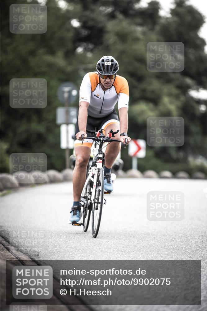 21.06.2026 - 29. Vierlanden-Triathlon H.Heesch http://msf.ph/oto/9902075 21.06.2026 09:44:38 Radfahren 16, 77, 94, 107, 120, 132 meine-sportfotos.de