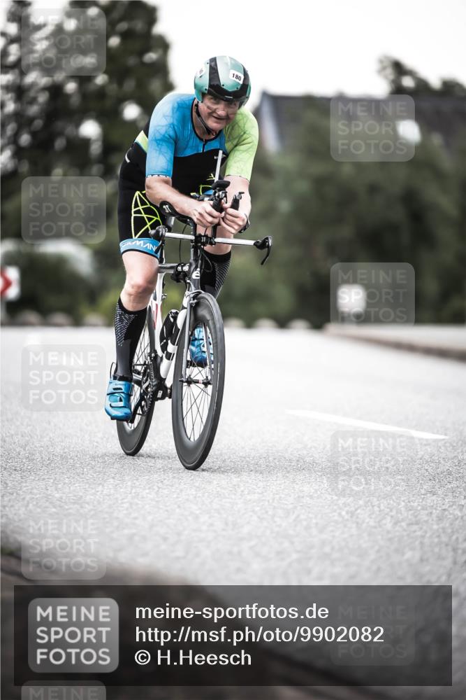 21.06.2026 - 29. Vierlanden-Triathlon H.Heesch http://msf.ph/oto/9902082 21.06.2026 10:13:04 Radfahren 36, 48, 70, 180, 232, 429 meine-sportfotos.de
