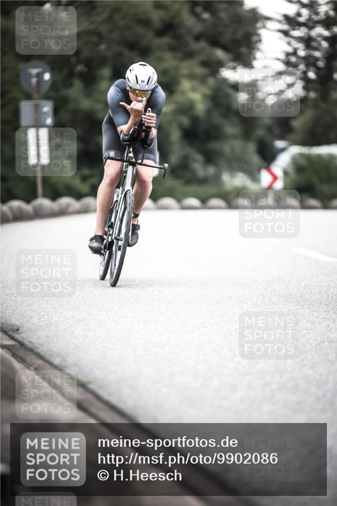 21.06.2026 - 29. Vierlanden-Triathlon H.Heesch http://msf.ph/oto/9902086 21.06.2026 09:45:05 Radfahren 30, 284 meine-sportfotos.de
