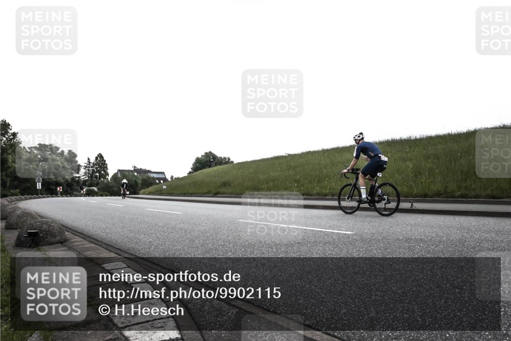 21.06.2026 - 29. Vierlanden-Triathlon H.Heesch http://msf.ph/oto/9902115 21.06.2026 09:35:06 Radfahren  meine-sportfotos.de