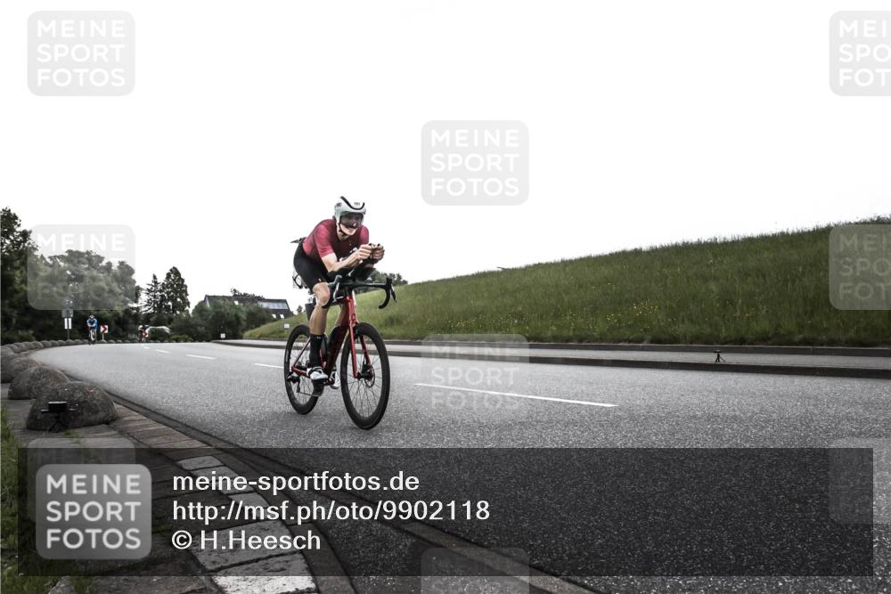 21.06.2026 - 29. Vierlanden-Triathlon H.Heesch http://msf.ph/oto/9902118 21.06.2026 09:35:35 Radfahren 139, 157 meine-sportfotos.de