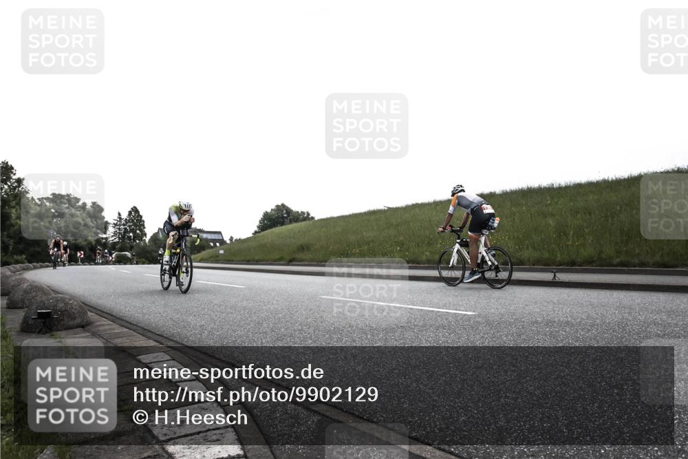 21.06.2026 - 29. Vierlanden-Triathlon H.Heesch http://msf.ph/oto/9902129 21.06.2026 09:35:50 Radfahren 105, 122, 161, 279 meine-sportfotos.de