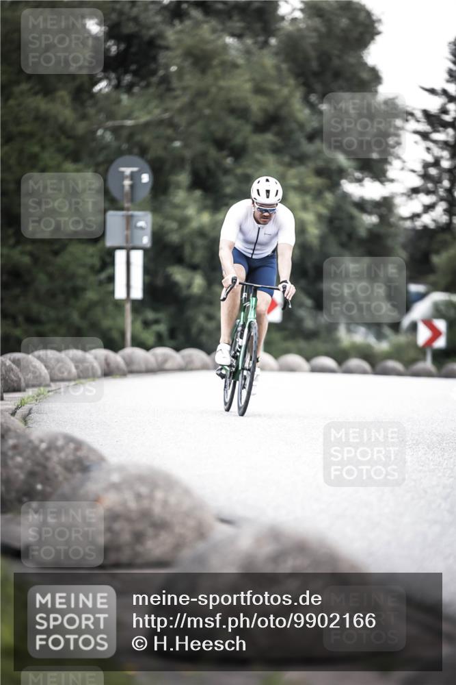 21.06.2026 - 29. Vierlanden-Triathlon H.Heesch http://msf.ph/oto/9902166 21.06.2026 09:46:26 Radfahren 58, 164 meine-sportfotos.de