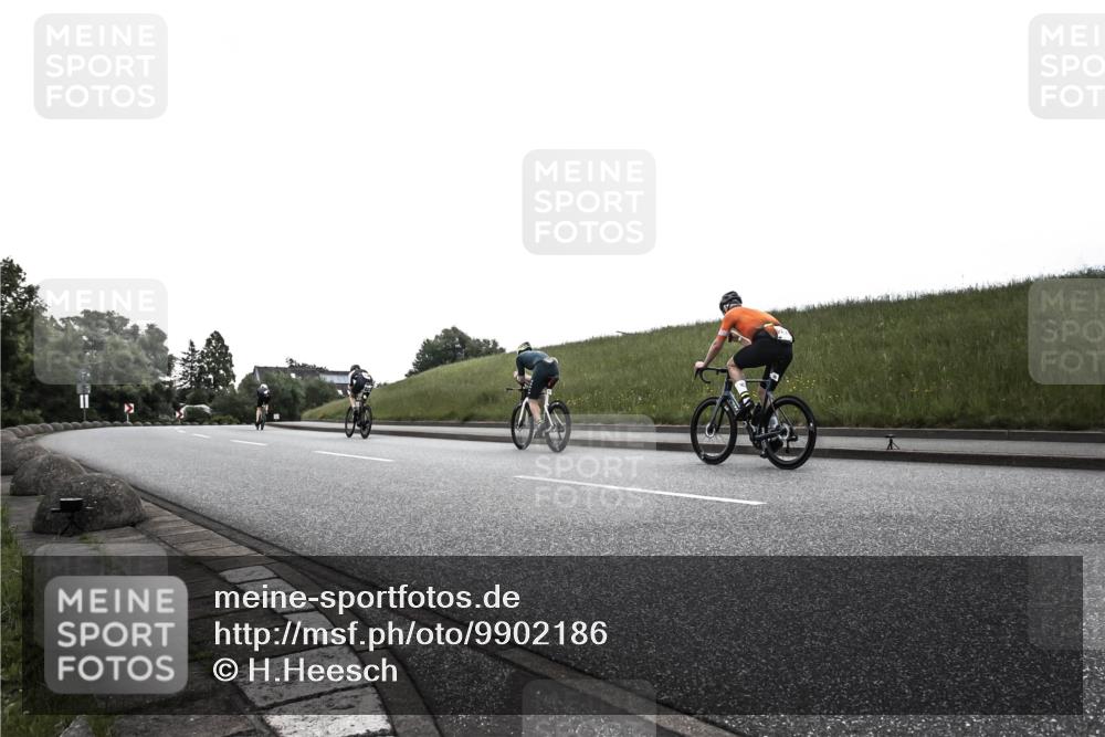 21.06.2026 - 29. Vierlanden-Triathlon H.Heesch http://msf.ph/oto/9902186 21.06.2026 09:36:29 Radfahren  meine-sportfotos.de