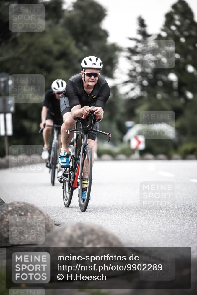 21.06.2026 - 29. Vierlanden-Triathlon H.Heesch http://msf.ph/oto/9902289 21.06.2026 10:13:20 Radfahren 9, 26, 60, 90, 126, 276, 395, 431 meine-sportfotos.de