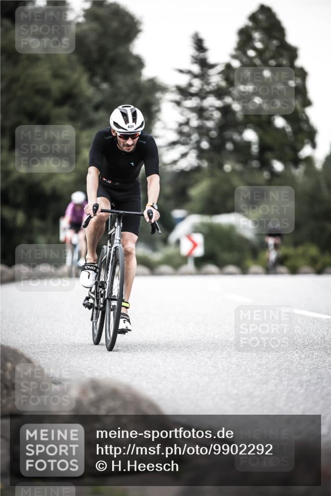 21.06.2026 - 29. Vierlanden-Triathlon H.Heesch http://msf.ph/oto/9902292 21.06.2026 10:13:20 Radfahren 9, 26, 60, 90, 126, 276, 395, 431 meine-sportfotos.de