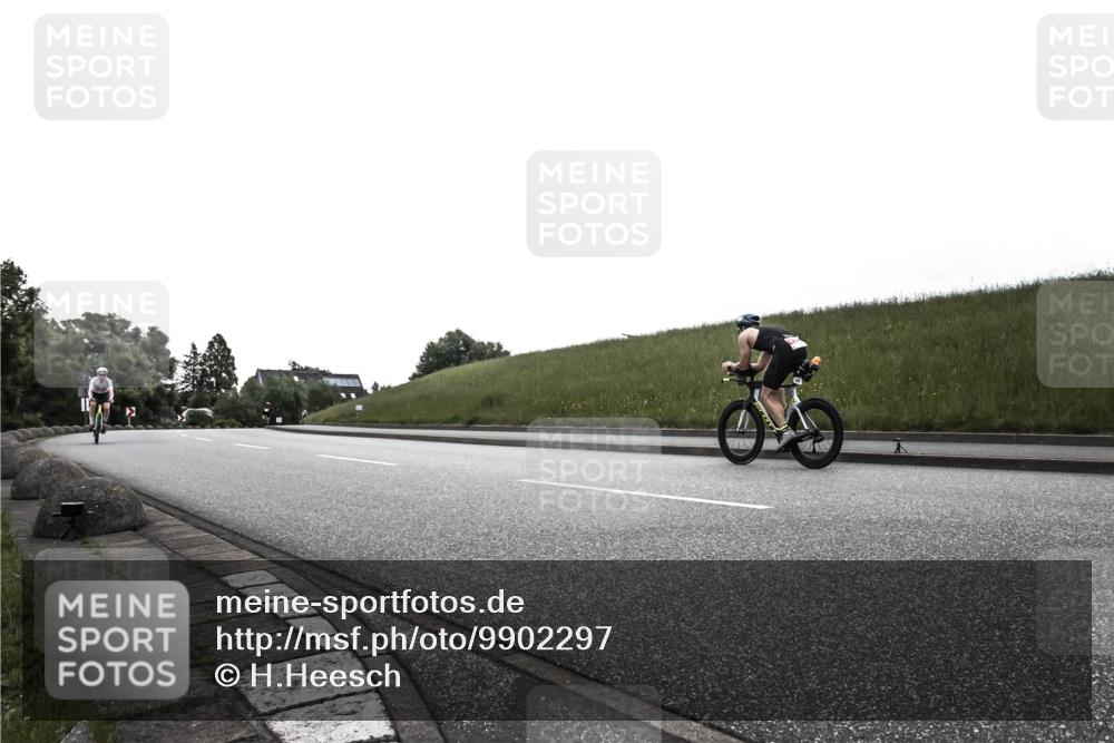 21.06.2026 - 29. Vierlanden-Triathlon H.Heesch http://msf.ph/oto/9902297 21.06.2026 09:40:27 Radfahren 50, 116 meine-sportfotos.de
