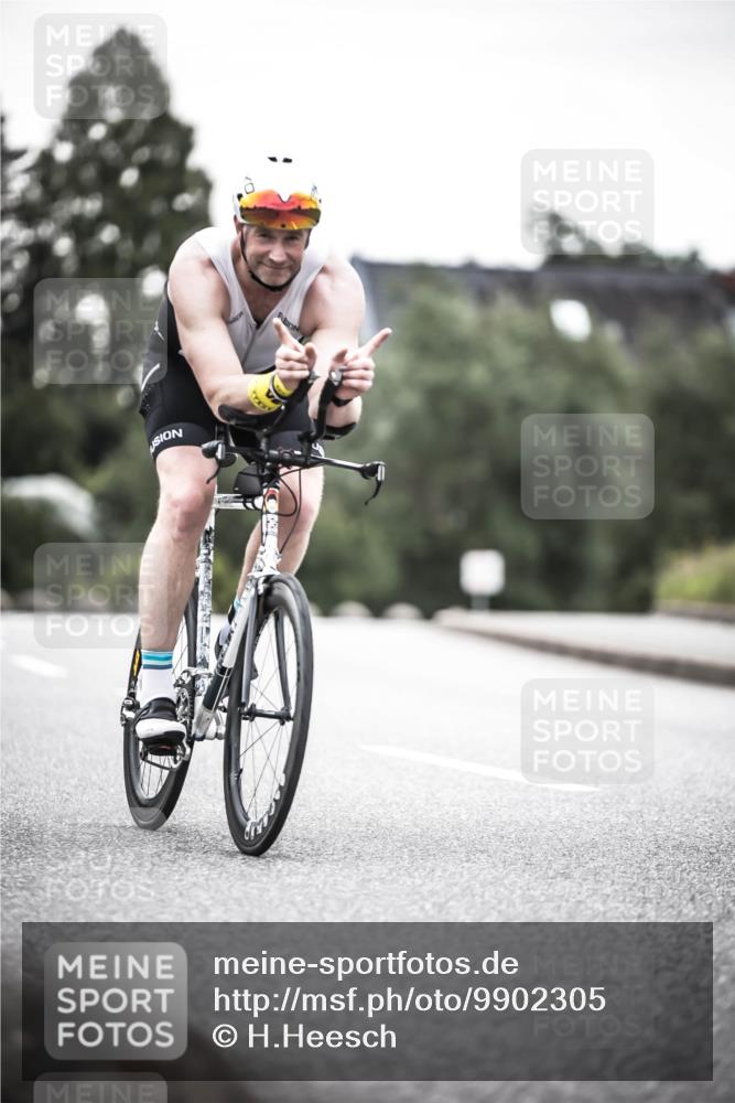 21.06.2026 - 29. Vierlanden-Triathlon H.Heesch http://msf.ph/oto/9902305 21.06.2026 09:52:02 Radfahren 61, 137, 211, 274, 300 meine-sportfotos.de