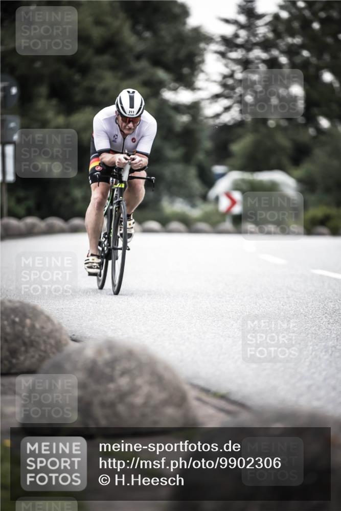 21.06.2026 - 29. Vierlanden-Triathlon H.Heesch http://msf.ph/oto/9902306 21.06.2026 09:52:06 Radfahren 76, 84, 132, 169, 211, 274, 300 meine-sportfotos.de