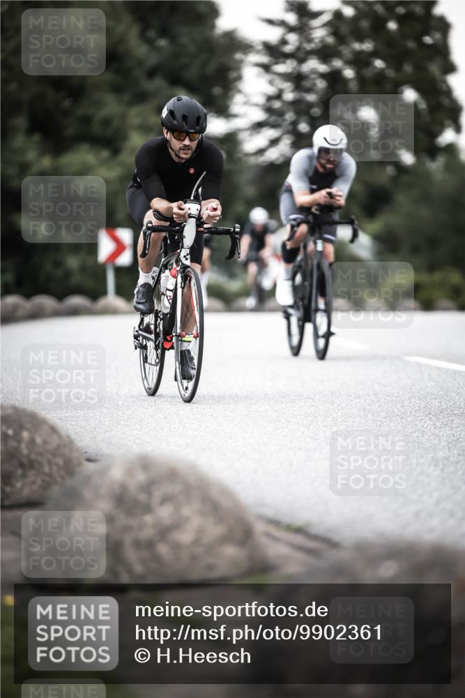 21.06.2026 - 29. Vierlanden-Triathlon H.Heesch http://msf.ph/oto/9902361 21.06.2026 10:13:27 Radfahren 9, 26, 75, 90, 236, 276 meine-sportfotos.de
