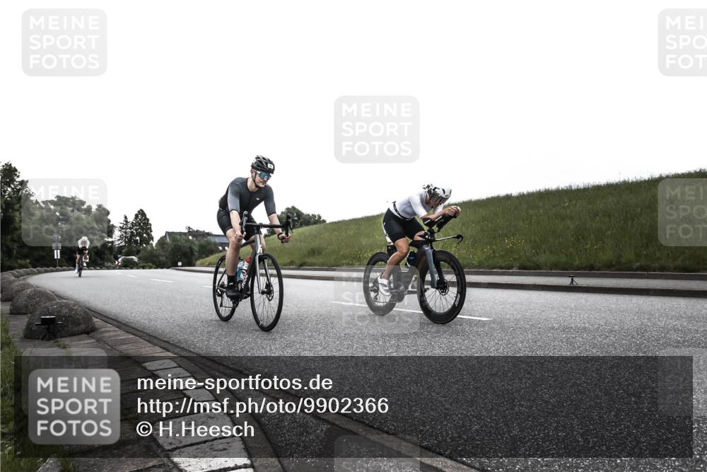 21.06.2026 - 29. Vierlanden-Triathlon H.Heesch http://msf.ph/oto/9902366 21.06.2026 09:42:46 Radfahren 71, 81, 231 meine-sportfotos.de