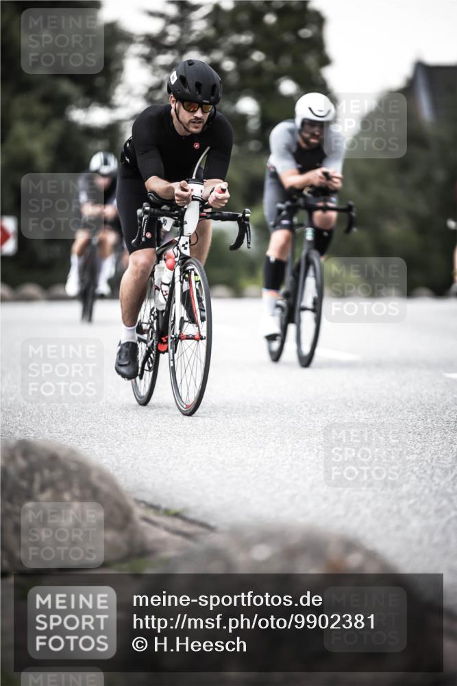 21.06.2026 - 29. Vierlanden-Triathlon H.Heesch http://msf.ph/oto/9902381 21.06.2026 10:13:27 Radfahren 9, 26, 75, 90, 236, 276 meine-sportfotos.de