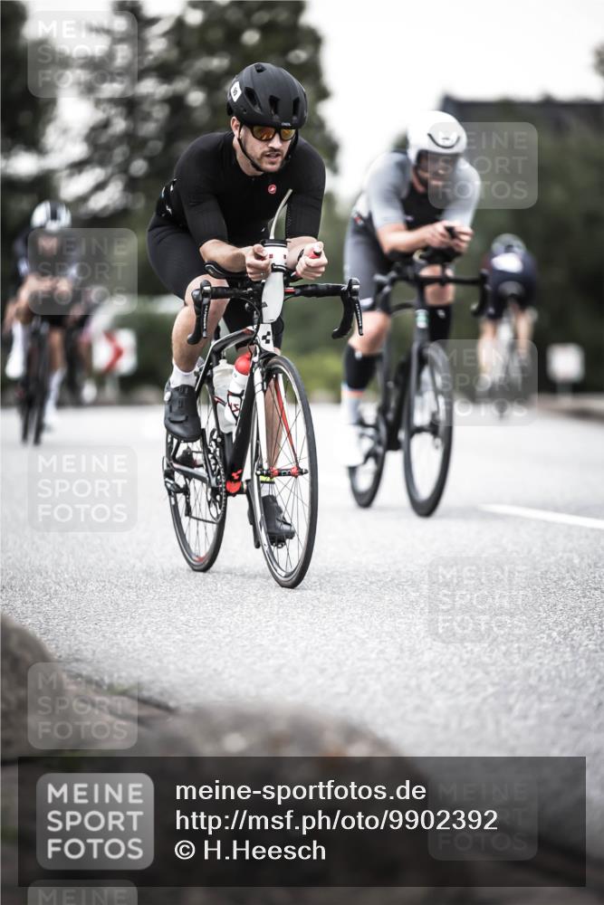 21.06.2026 - 29. Vierlanden-Triathlon H.Heesch http://msf.ph/oto/9902392 21.06.2026 10:13:27 Radfahren 9, 26, 75, 90, 236, 276 meine-sportfotos.de