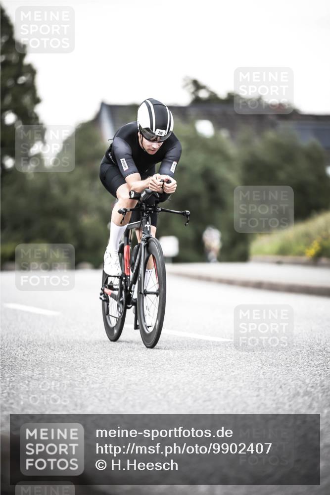 21.06.2026 - 29. Vierlanden-Triathlon H.Heesch http://msf.ph/oto/9902407 21.06.2026 10:13:29 Radfahren 9, 26, 75, 90, 236, 276 meine-sportfotos.de