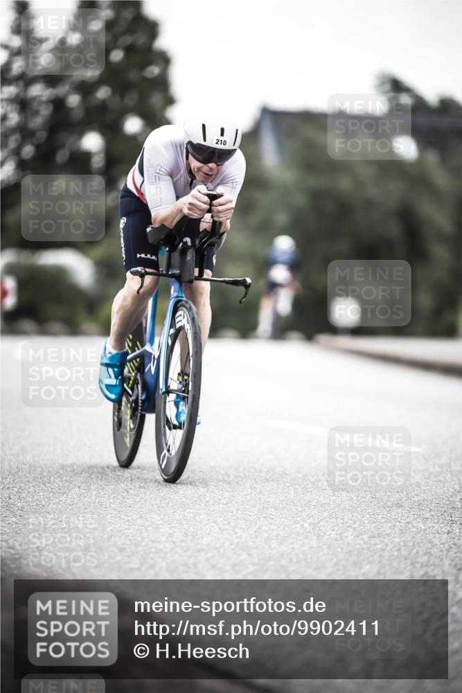 21.06.2026 - 29. Vierlanden-Triathlon H.Heesch http://msf.ph/oto/9902411 21.06.2026 09:53:45 Radfahren 72, 78, 91, 106, 112, 210, 266, 284 meine-sportfotos.de