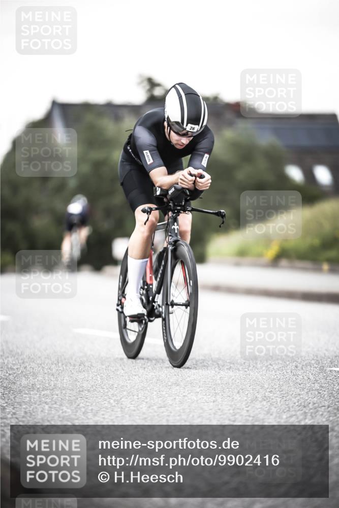 21.06.2026 - 29. Vierlanden-Triathlon H.Heesch http://msf.ph/oto/9902416 21.06.2026 10:13:29 Radfahren 9, 26, 75, 90, 236, 276 meine-sportfotos.de