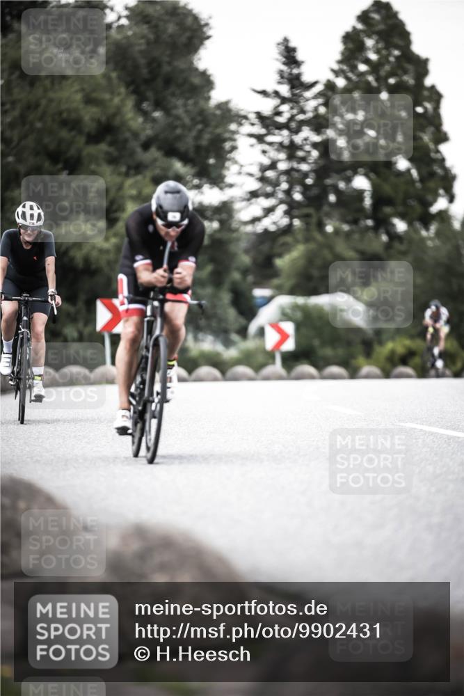 21.06.2026 - 29. Vierlanden-Triathlon H.Heesch http://msf.ph/oto/9902431 21.06.2026 10:13:31 Radfahren 26, 44, 75, 90, 236 meine-sportfotos.de