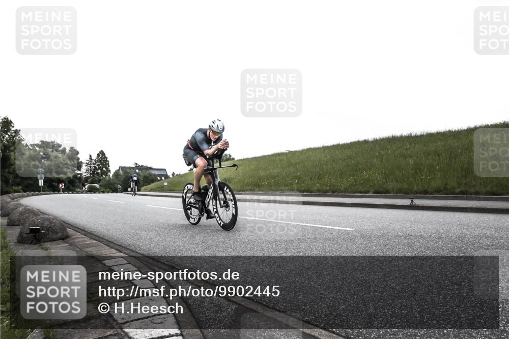 21.06.2026 - 29. Vierlanden-Triathlon H.Heesch http://msf.ph/oto/9902445 21.06.2026 09:45:06 Radfahren 30, 284 meine-sportfotos.de