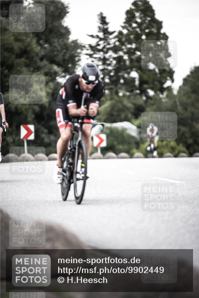 21.06.2026 - 29. Vierlanden-Triathlon H.Heesch http://msf.ph/oto/9902449 21.06.2026 10:13:31 Radfahren 26, 44, 75, 90, 236 meine-sportfotos.de