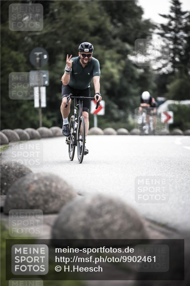21.06.2026 - 29. Vierlanden-Triathlon H.Heesch http://msf.ph/oto/9902461 21.06.2026 09:54:56 Radfahren 128, 148, 292, 293 meine-sportfotos.de