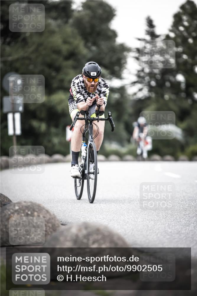 21.06.2026 - 29. Vierlanden-Triathlon H.Heesch http://msf.ph/oto/9902505 21.06.2026 10:13:37 Radfahren 44, 289 meine-sportfotos.de