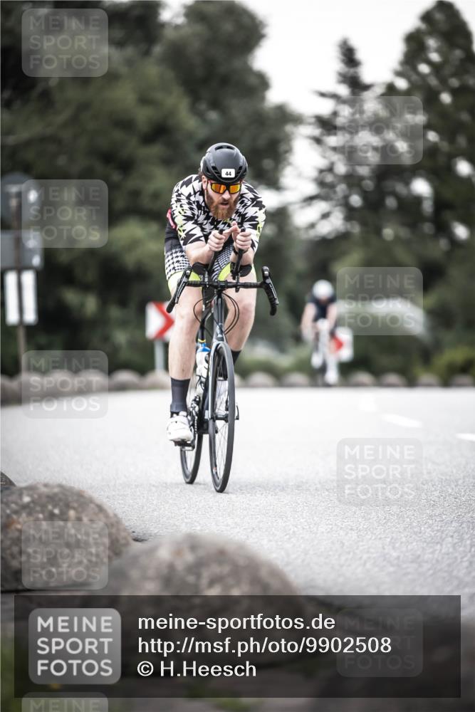 21.06.2026 - 29. Vierlanden-Triathlon H.Heesch http://msf.ph/oto/9902508 21.06.2026 10:13:37 Radfahren 44, 289 meine-sportfotos.de