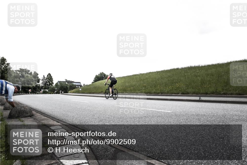 21.06.2026 - 29. Vierlanden-Triathlon H.Heesch http://msf.ph/oto/9902509 21.06.2026 09:47:21 Radfahren  meine-sportfotos.de