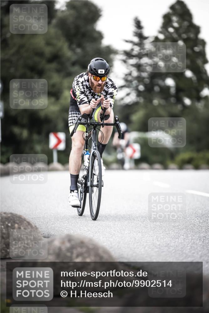 21.06.2026 - 29. Vierlanden-Triathlon H.Heesch http://msf.ph/oto/9902514 21.06.2026 10:13:37 Radfahren 44, 289 meine-sportfotos.de