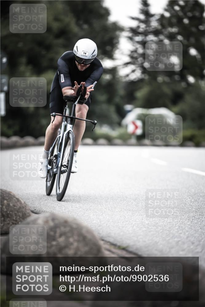 21.06.2026 - 29. Vierlanden-Triathlon H.Heesch http://msf.ph/oto/9902536 21.06.2026 09:56:22 Radfahren 14 meine-sportfotos.de
