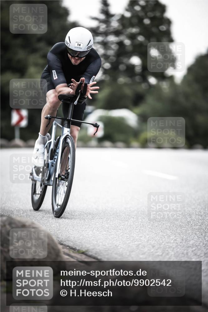 21.06.2026 - 29. Vierlanden-Triathlon H.Heesch http://msf.ph/oto/9902542 21.06.2026 09:56:22 Radfahren 14 meine-sportfotos.de