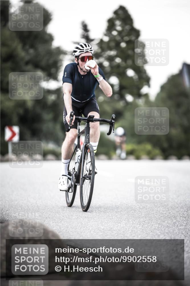 21.06.2026 - 29. Vierlanden-Triathlon H.Heesch http://msf.ph/oto/9902558 21.06.2026 10:13:42 Radfahren 86, 289 meine-sportfotos.de