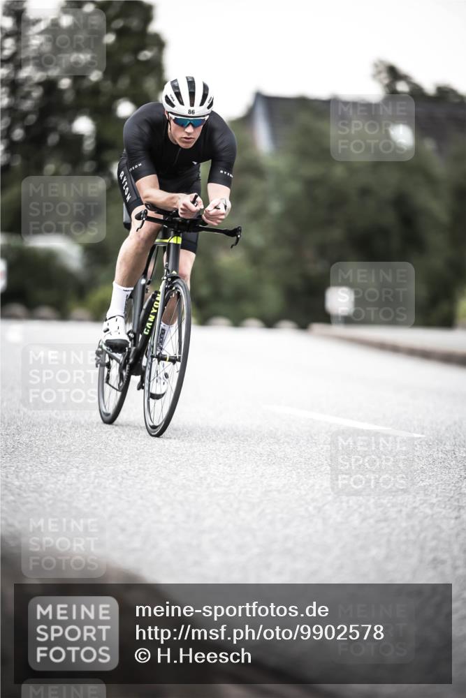 21.06.2026 - 29. Vierlanden-Triathlon H.Heesch http://msf.ph/oto/9902578 21.06.2026 10:13:49 Radfahren 86, 120 meine-sportfotos.de