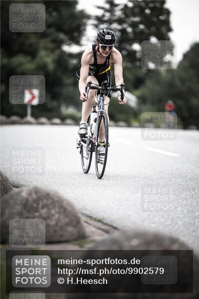 21.06.2026 - 29. Vierlanden-Triathlon H.Heesch http://msf.ph/oto/9902579 21.06.2026 09:57:24 Radfahren 278 meine-sportfotos.de