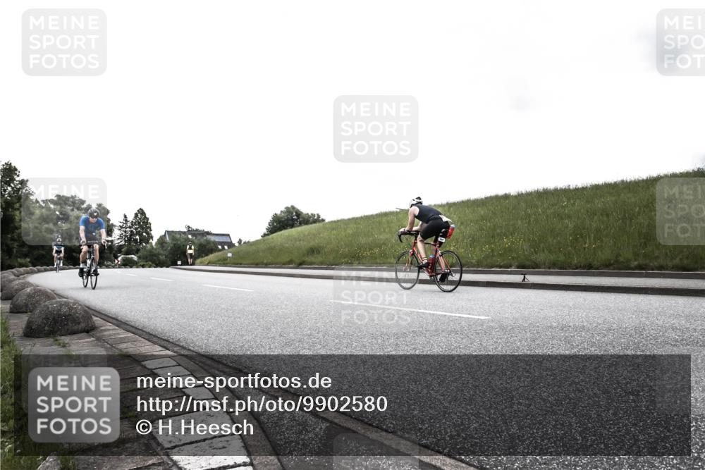 21.06.2026 - 29. Vierlanden-Triathlon H.Heesch http://msf.ph/oto/9902580 21.06.2026 09:49:02 Radfahren 22, 52 meine-sportfotos.de