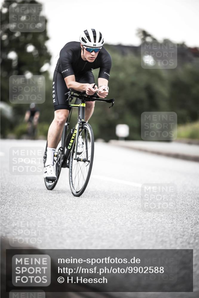 21.06.2026 - 29. Vierlanden-Triathlon H.Heesch http://msf.ph/oto/9902588 21.06.2026 10:13:49 Radfahren 86, 120 meine-sportfotos.de