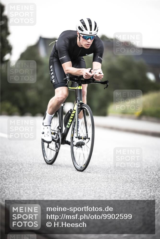 21.06.2026 - 29. Vierlanden-Triathlon H.Heesch http://msf.ph/oto/9902599 21.06.2026 10:13:49 Radfahren 86, 120 meine-sportfotos.de