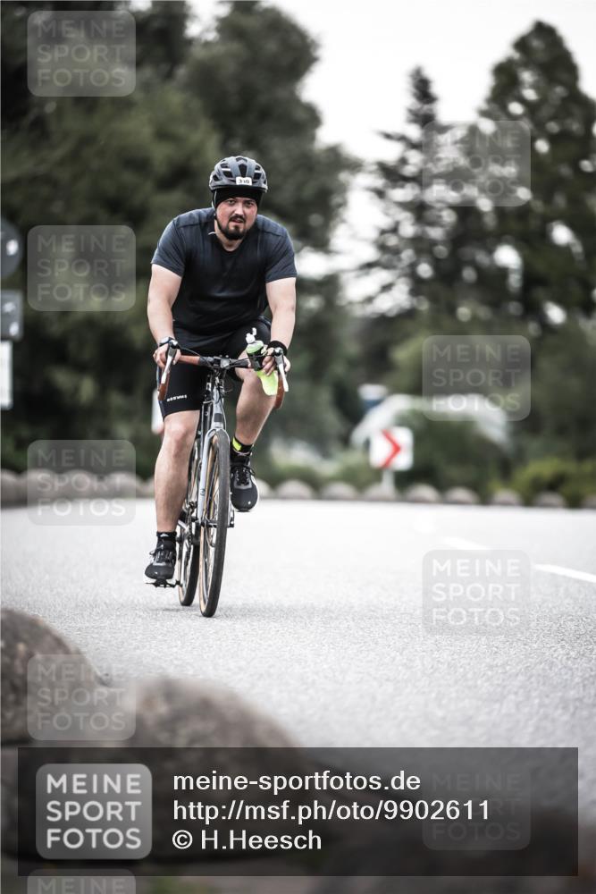 21.06.2026 - 29. Vierlanden-Triathlon H.Heesch http://msf.ph/oto/9902611 21.06.2026 10:13:57 Radfahren 190, 330 meine-sportfotos.de
