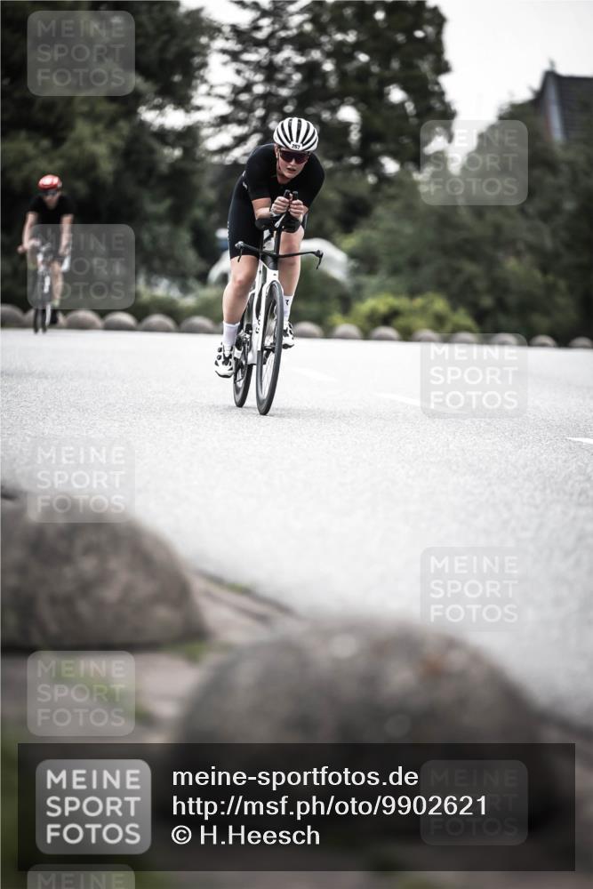 21.06.2026 - 29. Vierlanden-Triathlon H.Heesch http://msf.ph/oto/9902621 21.06.2026 09:58:03 Radfahren 19, 54, 267 meine-sportfotos.de