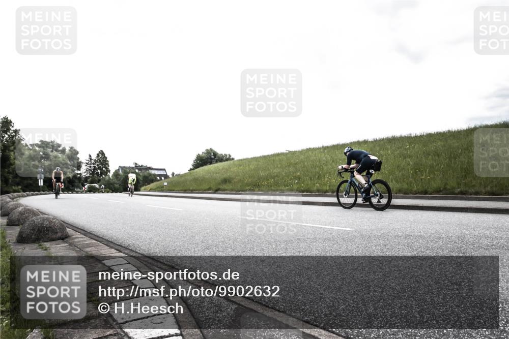 21.06.2026 - 29. Vierlanden-Triathlon H.Heesch http://msf.ph/oto/9902632 21.06.2026 09:51:08 Radfahren 15 meine-sportfotos.de