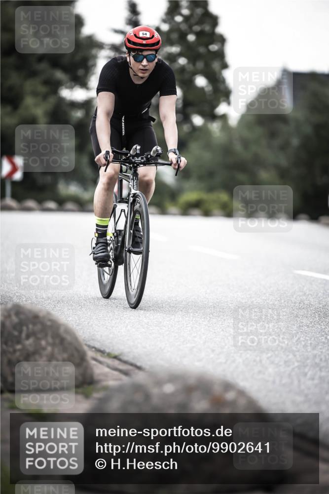 21.06.2026 - 29. Vierlanden-Triathlon H.Heesch http://msf.ph/oto/9902641 21.06.2026 09:58:08 Radfahren 19, 54, 165, 267 meine-sportfotos.de
