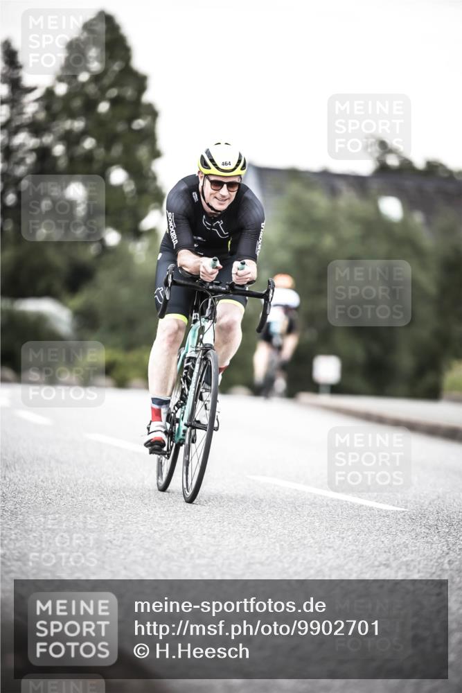 21.06.2026 - 29. Vierlanden-Triathlon H.Heesch http://msf.ph/oto/9902701 21.06.2026 10:14:16 Radfahren 6, 37, 130, 140, 195, 204, 238, 464 meine-sportfotos.de