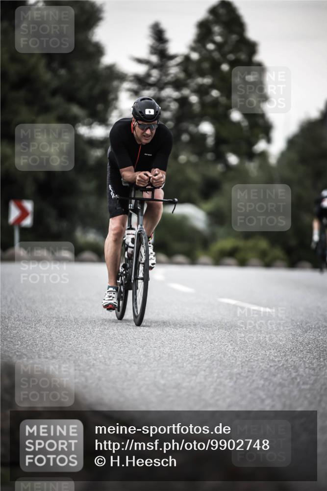 21.06.2026 - 29. Vierlanden-Triathlon H.Heesch http://msf.ph/oto/9902748 21.06.2026 10:14:24 Radfahren 5, 94, 204, 241 meine-sportfotos.de